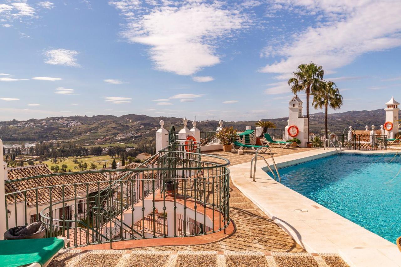 Sanders Golf - Lovely Two-bedroom With Shared Pool Lägenhet Fuengirola